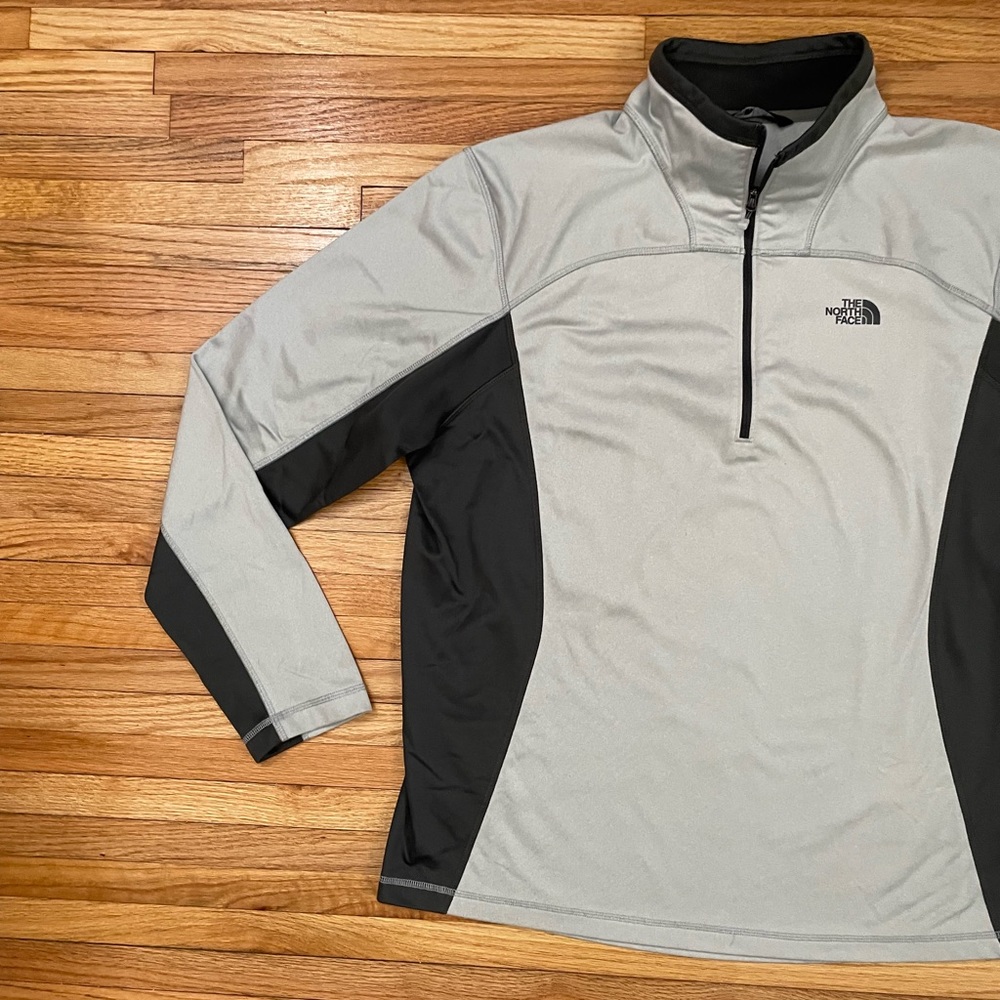NORTH FACE Light Gray Pullover - Picture 5 of 13